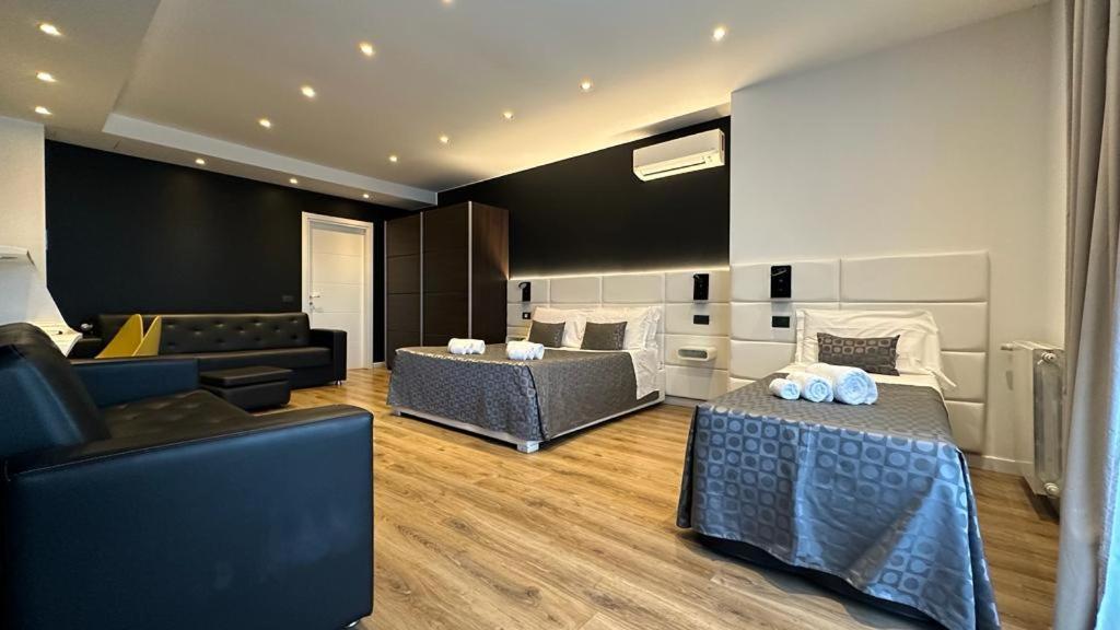 Ottomood B&B And Apartments Tremestieri Etneo Kültér fotó
