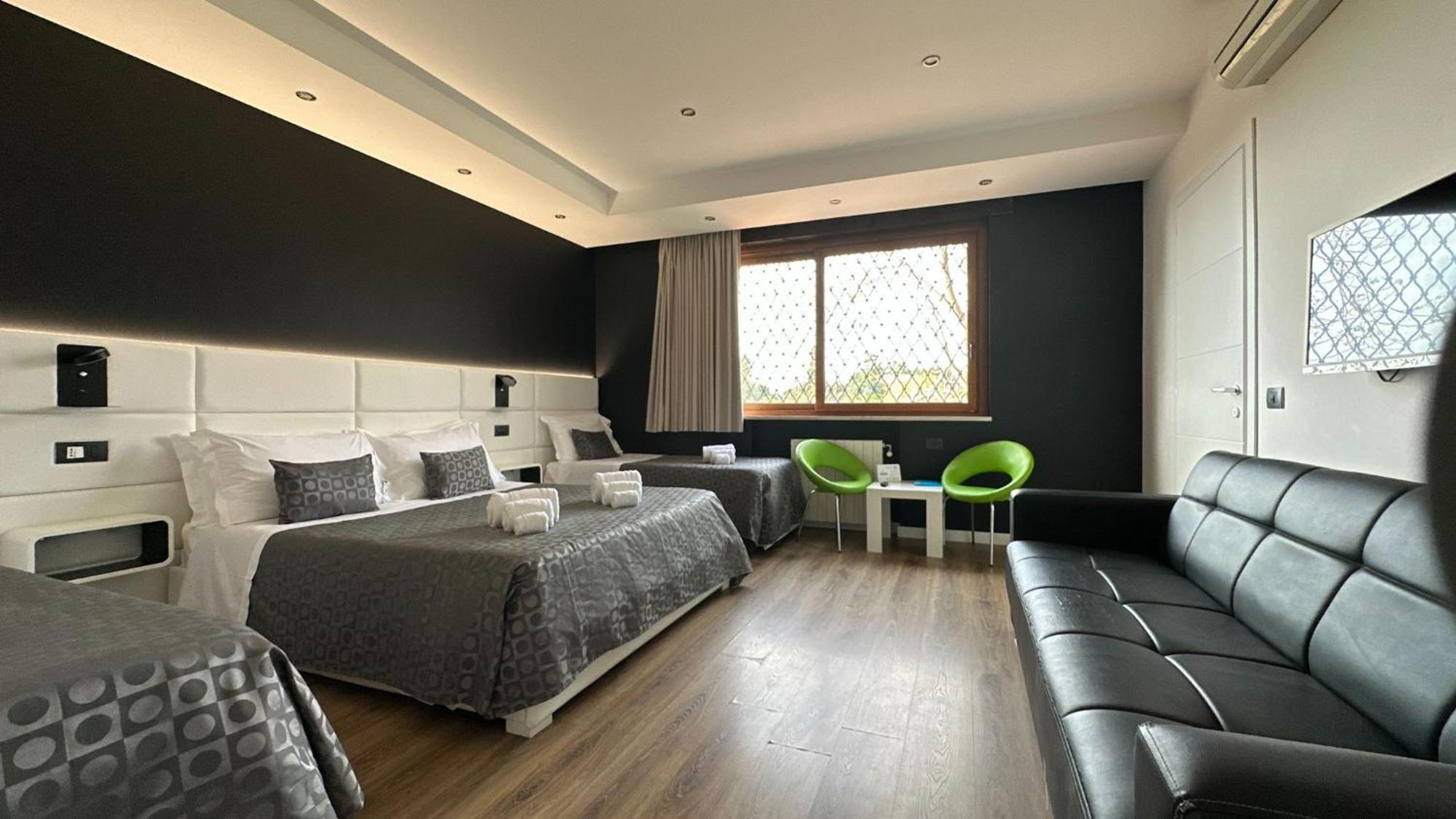 Ottomood B&B And Apartments Tremestieri Etneo Szoba fotó